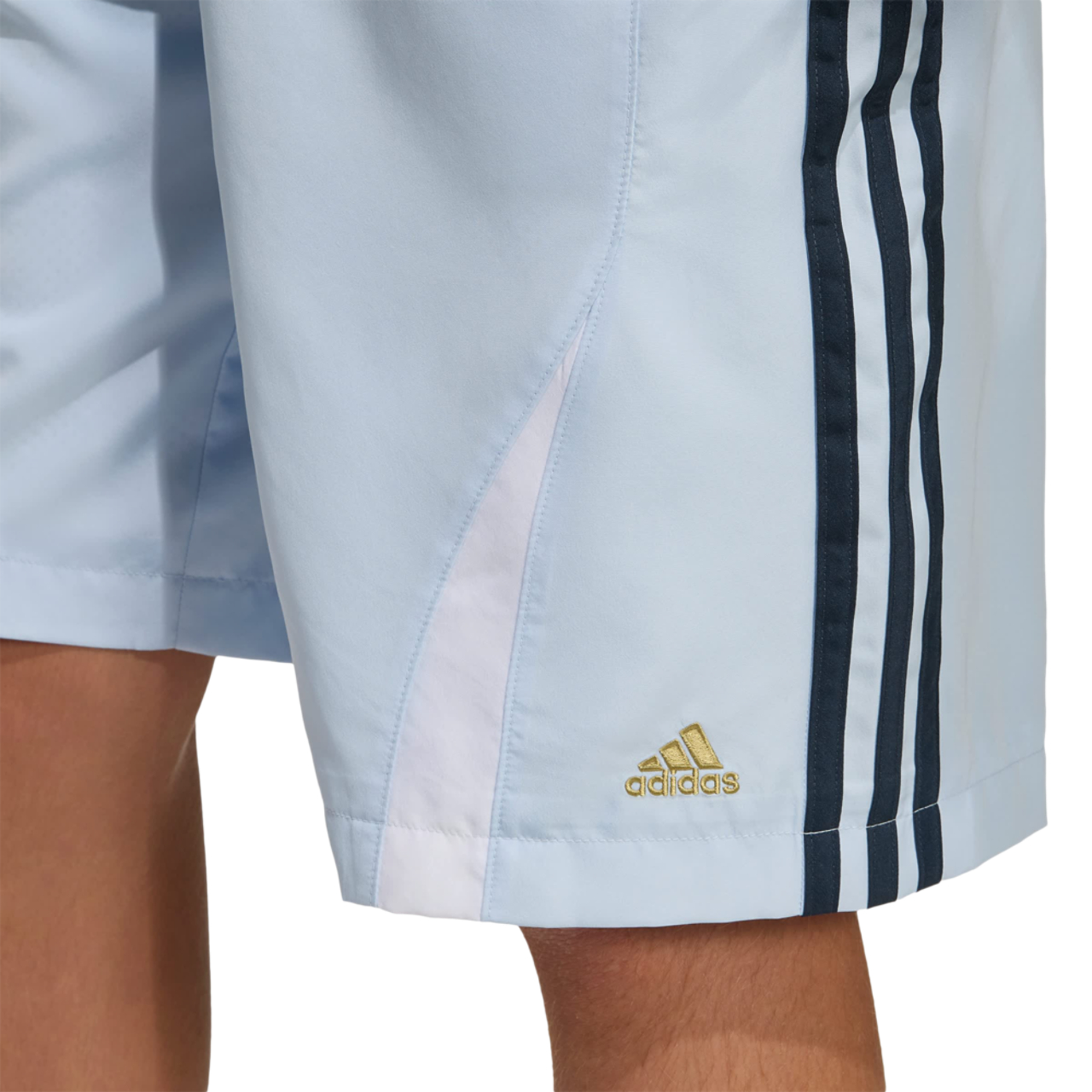 adidas Teamgeist Bild 4 von 5. Antippen, um die Fotogalerie zu öffnen.