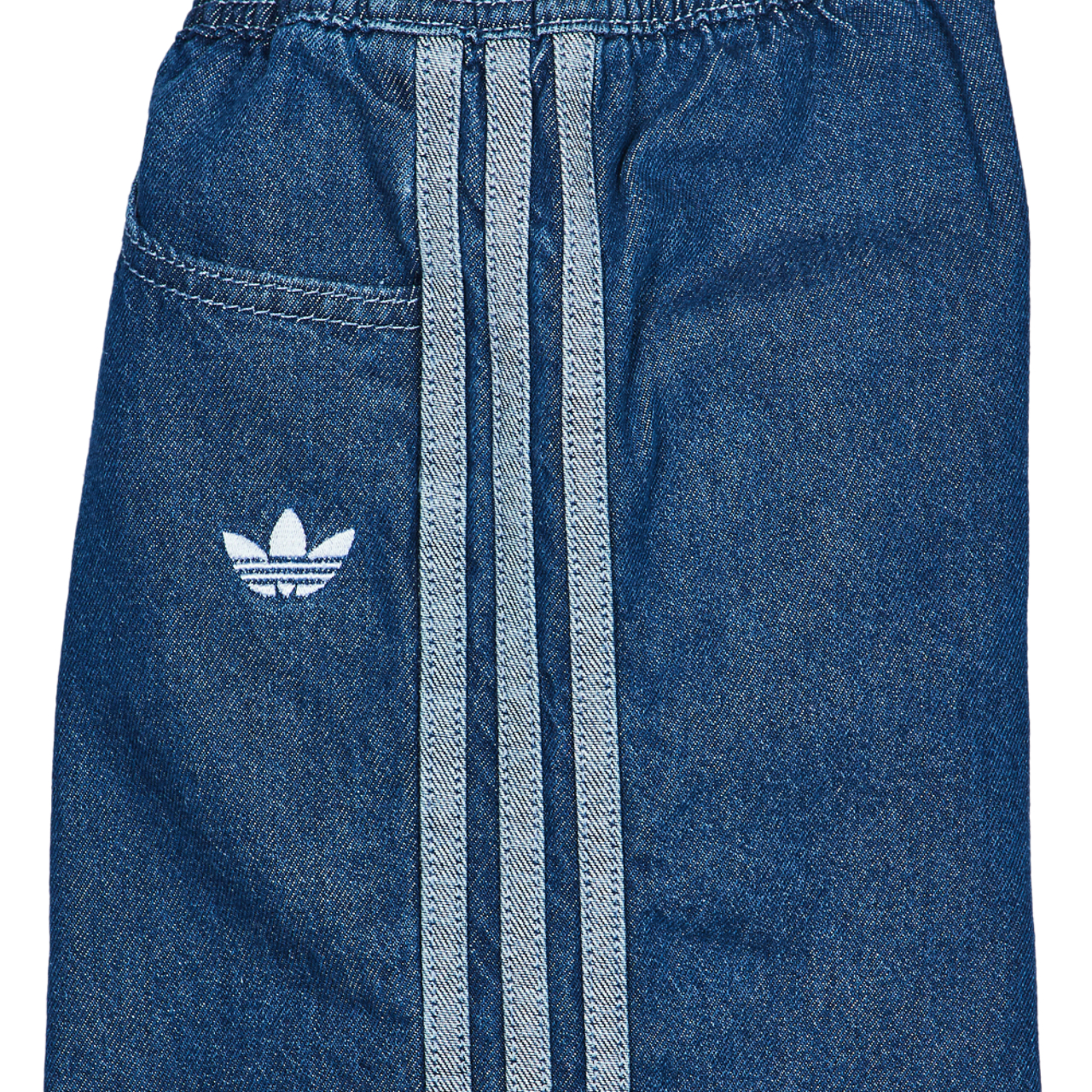 adidas Denim Jorts Bild 8 von 8. Antippen, um die Fotogalerie zu öffnen.