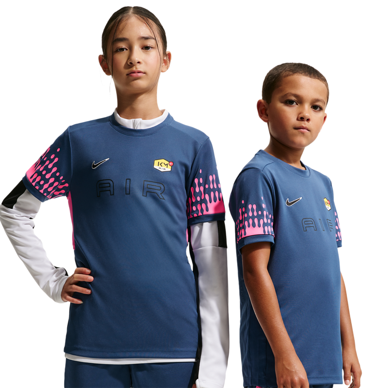 Nike Kylian Mbappe Academy Df Football T-shirt Image 1 sur 8. Appuyez pour ouvrir la galerie de photos.