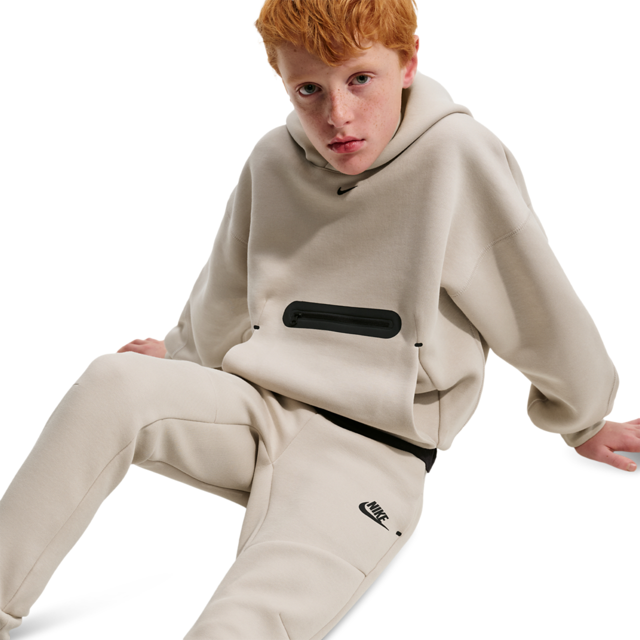 Nike Tech Fleece Imagen 3 de 8. Toque para abrir la galería de fotos.