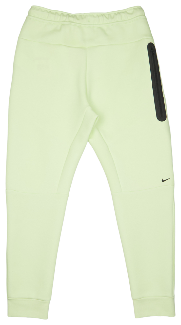 Nike Tech Fleece Image 7 sur 8. Appuyez pour ouvrir la galerie de photos.