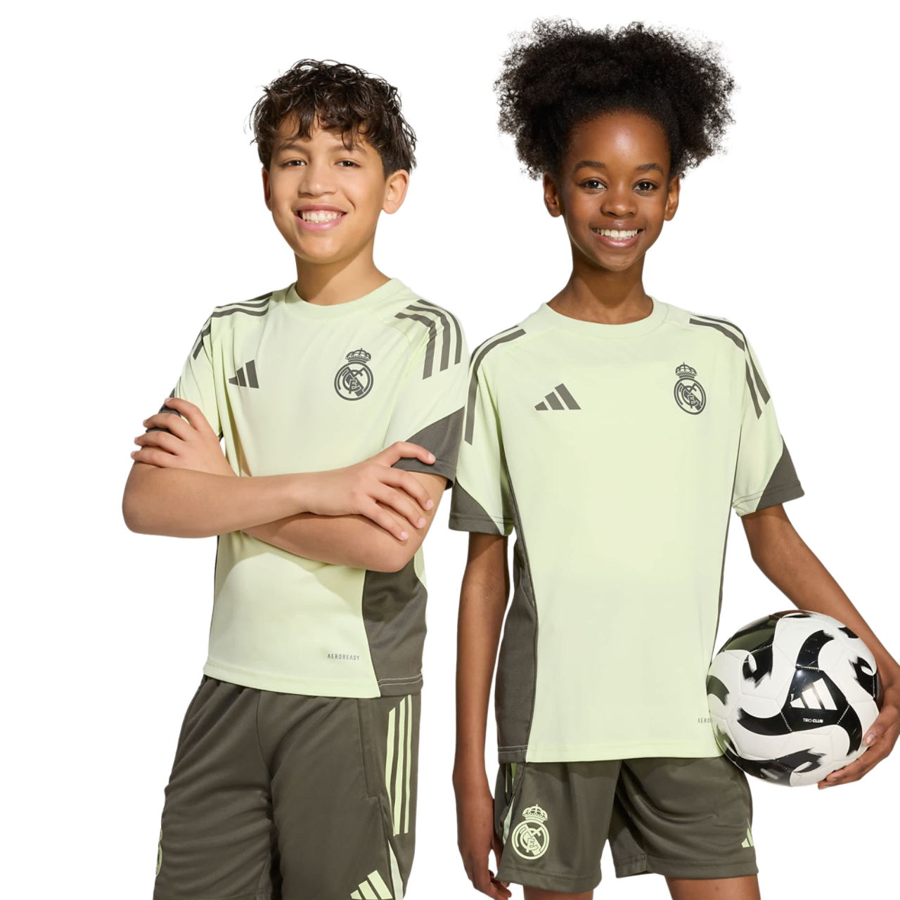 adidas Real Madrid Tiro 25 Competition Bild 1 von 4. Antippen, um die Fotogalerie zu öffnen.