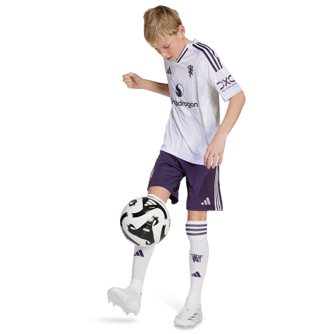 adidas Manchester United 25/26 Away Shorts Bild 2 von 5. Antippen, um die Fotogalerie zu öffnen.