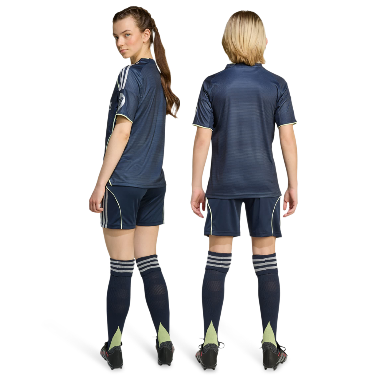 adidas Real Madrid 25/26 Away Shorts Imagen 3 de 4. Toque para abrir la galería de fotos.