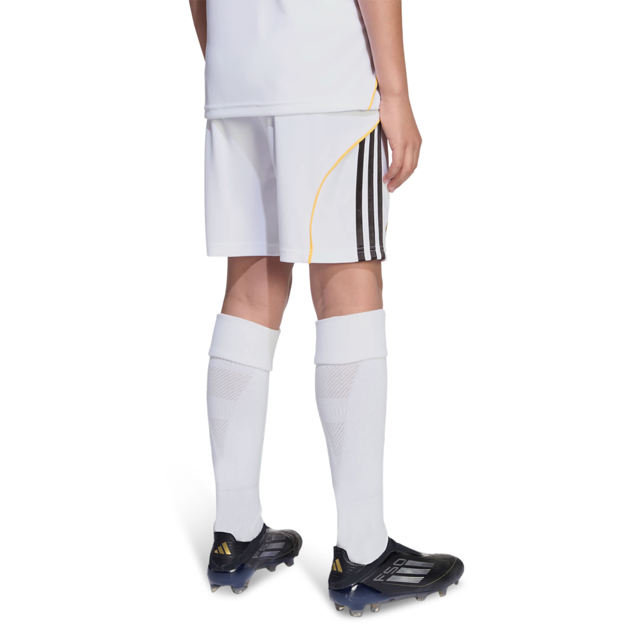 adidas Real Madrid 25/26 Home Shorts Bild 3 von 4. Antippen, um die Fotogalerie zu öffnen.
