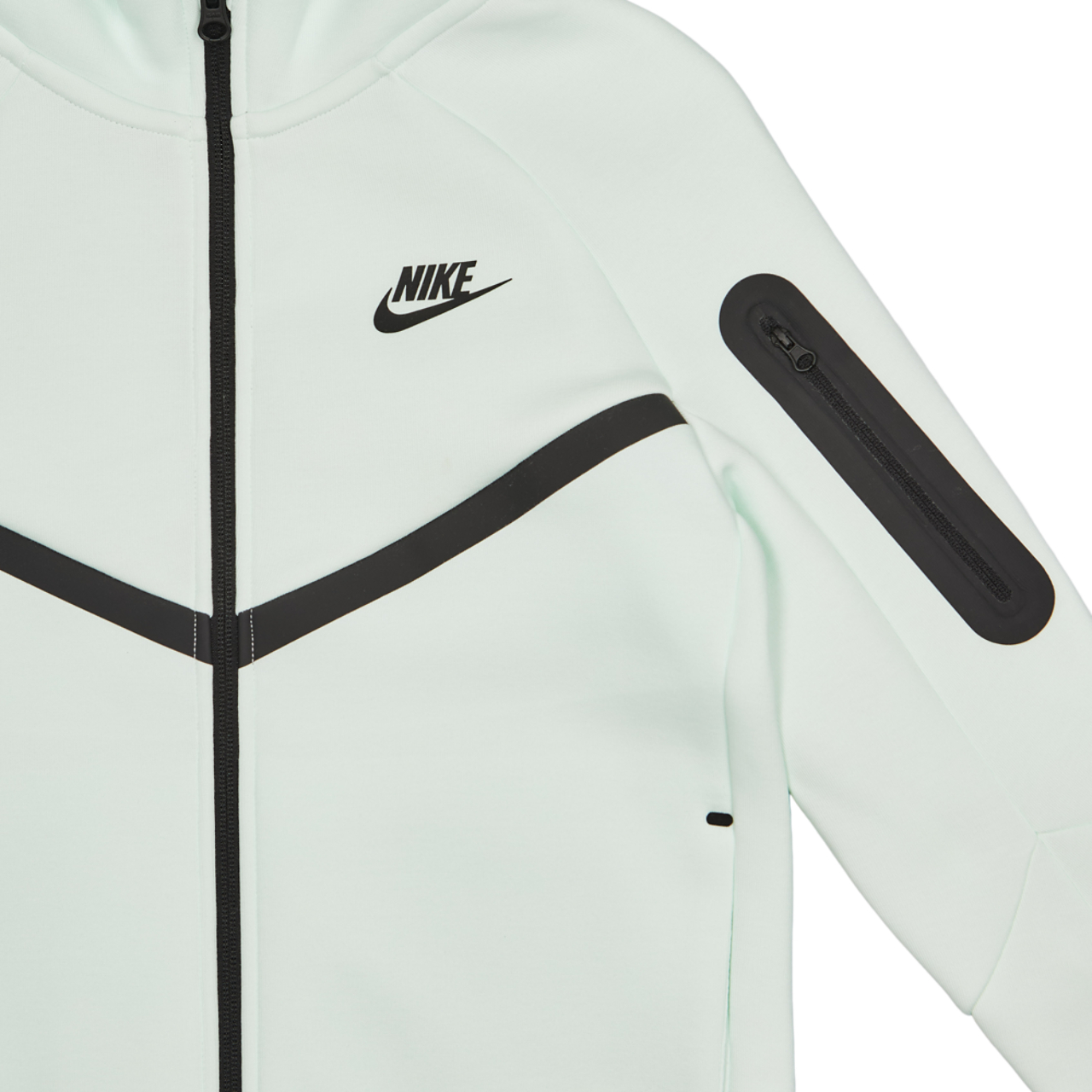 Nike Tech Fleece Afbeelding 3 van 3. Tik om de fotogalerij te openen..