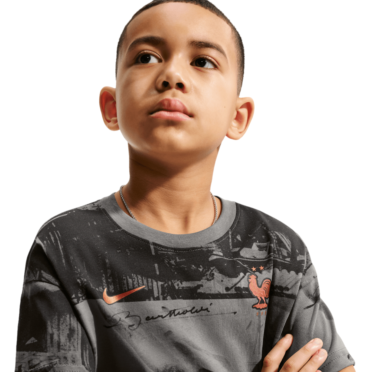Nike Fff Aop Bild 4 von 7. Antippen, um die Fotogalerie zu öffnen.