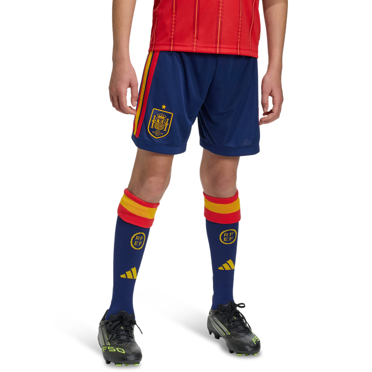 adidas Spain 26 Home Shorts Bild 1 von 2. Antippen, um die Fotogalerie zu öffnen.