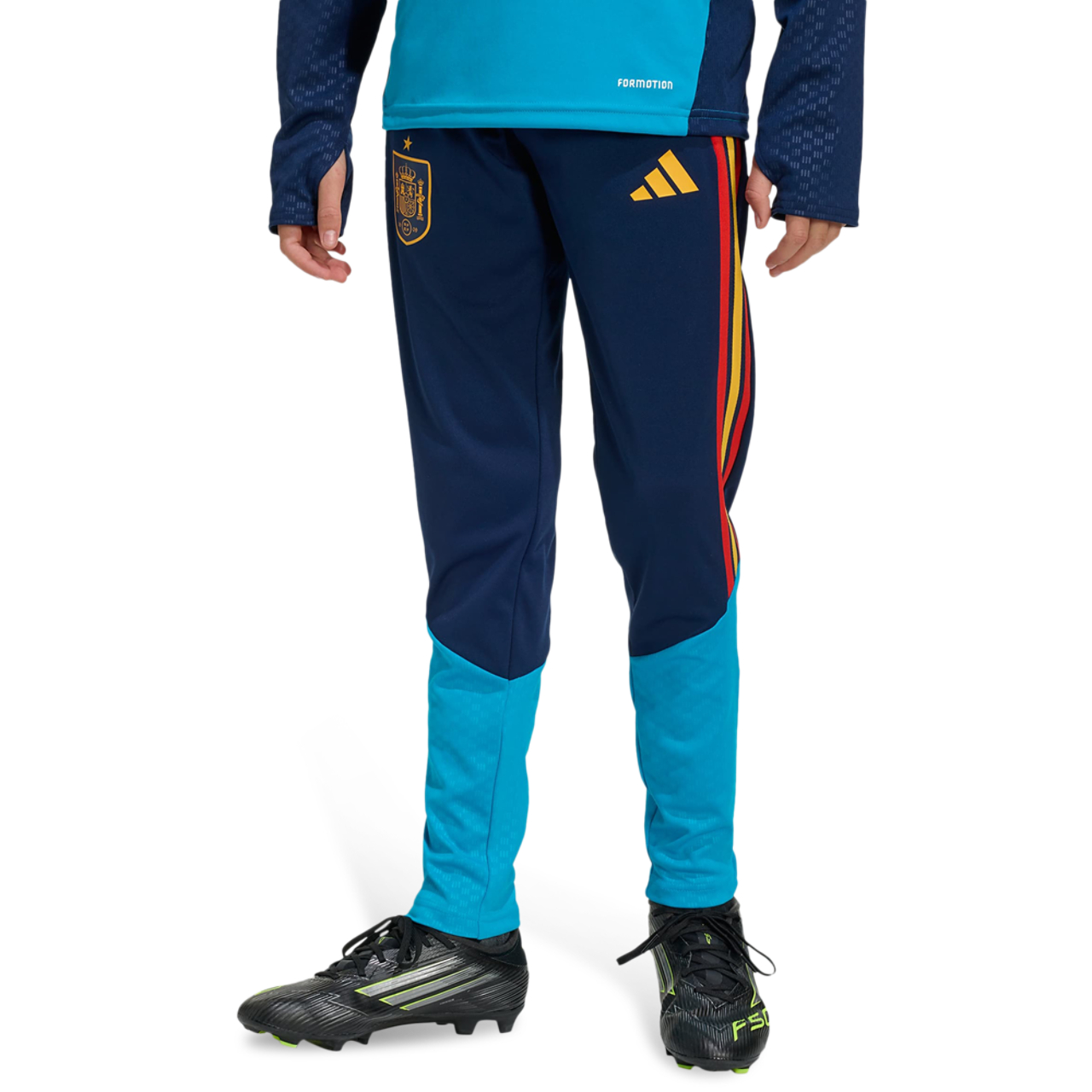 adidas Spain 26 Tiro Training Pants Imagen 1 de 2. Toque para abrir la galería de fotos.