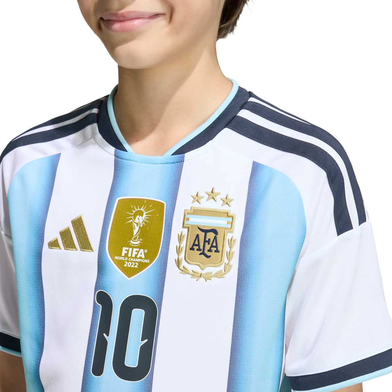 adidas Argentina 26 Home Replica Messi Jersey Image 4 sur 4. Appuyez pour ouvrir la galerie de photos.