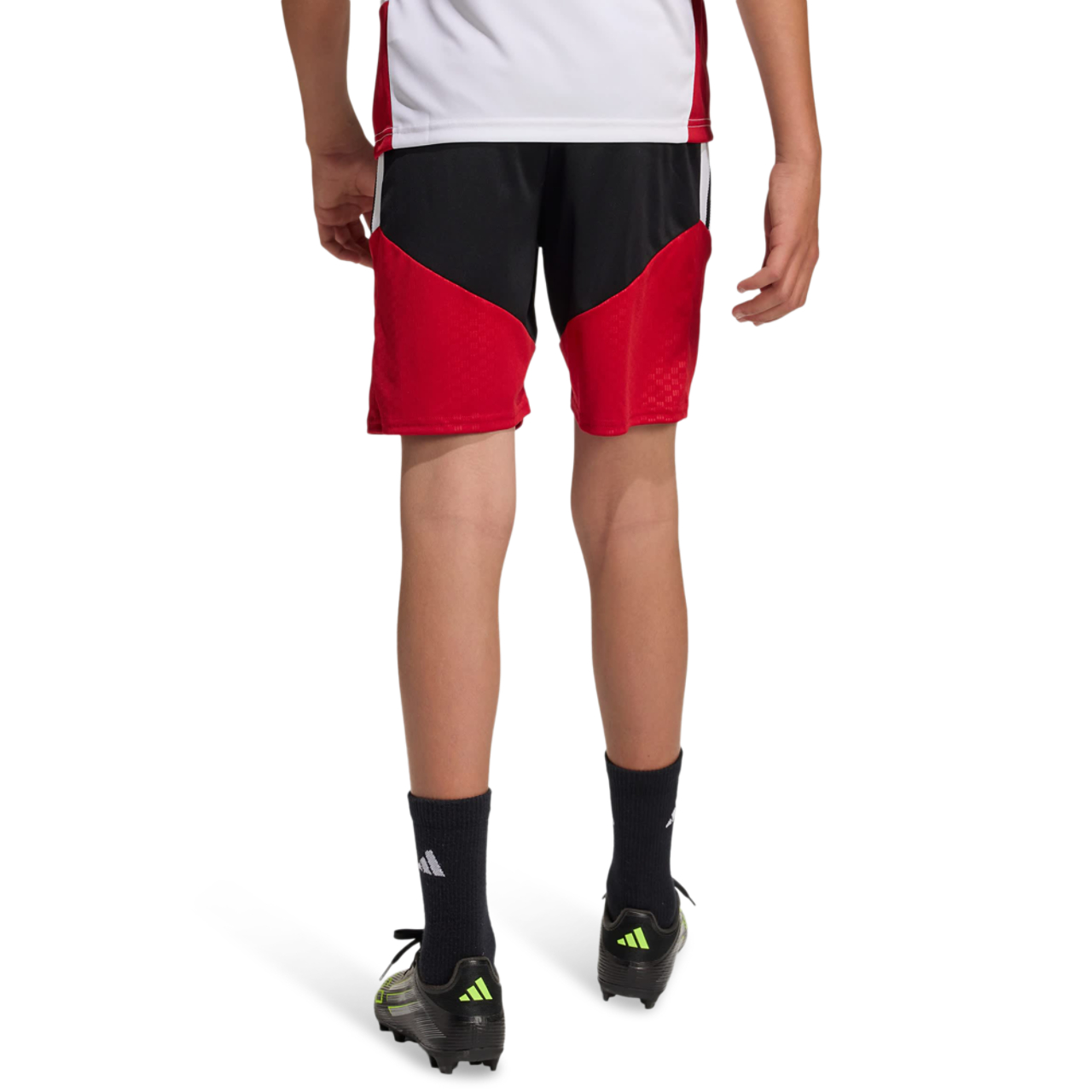 adidas Germany 26 Tiro Kids Shorts Imagen 3 de 5. Toque para abrir la galería de fotos.