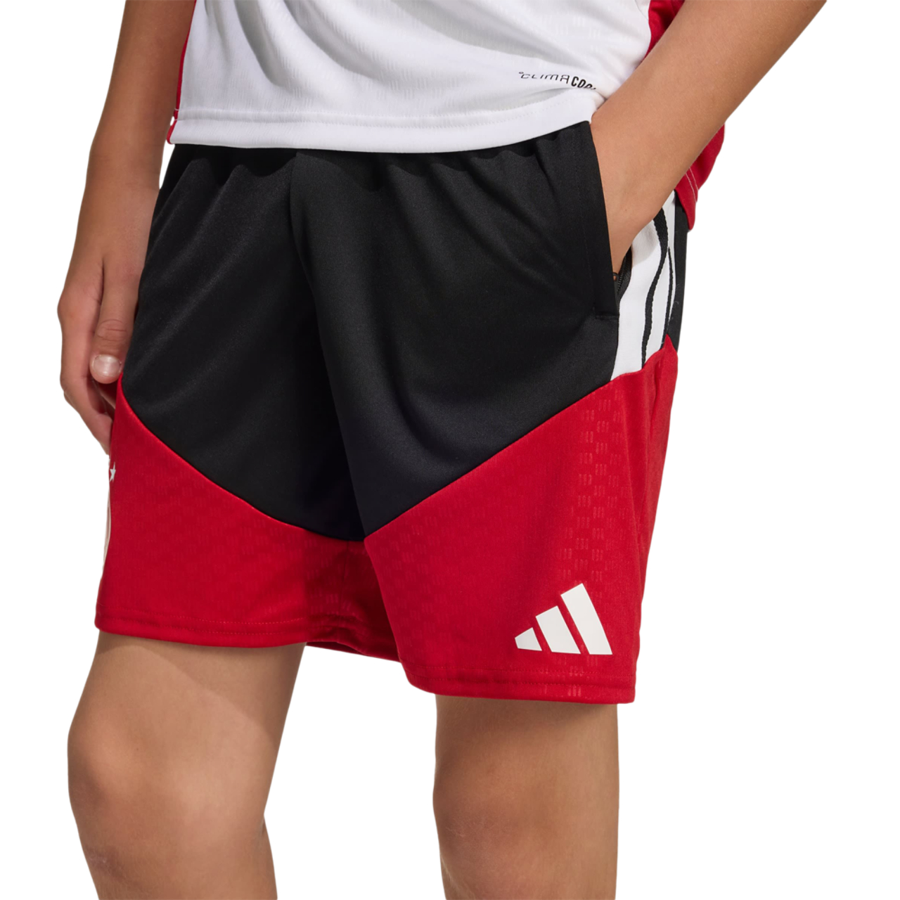 adidas Germany 26 Tiro Kids Shorts Imagen 4 de 5. Toque para abrir la galería de fotos.
