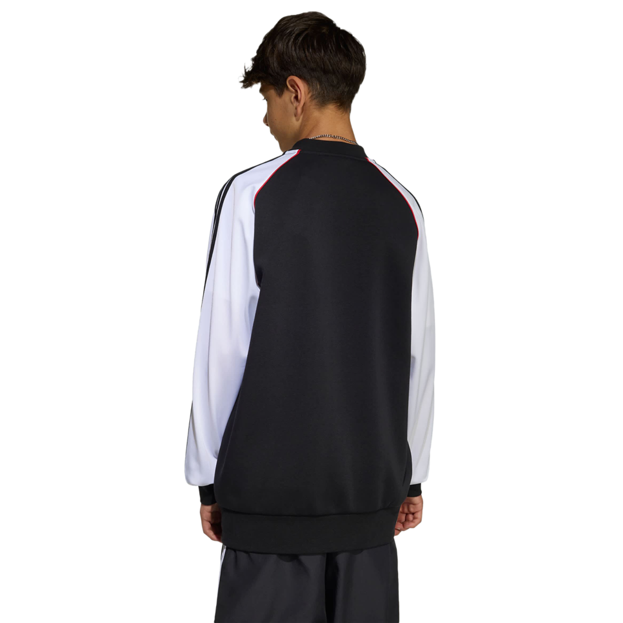 adidas Sst Loose Jacket Imagen 3 de 5. Toque para abrir la galería de fotos.