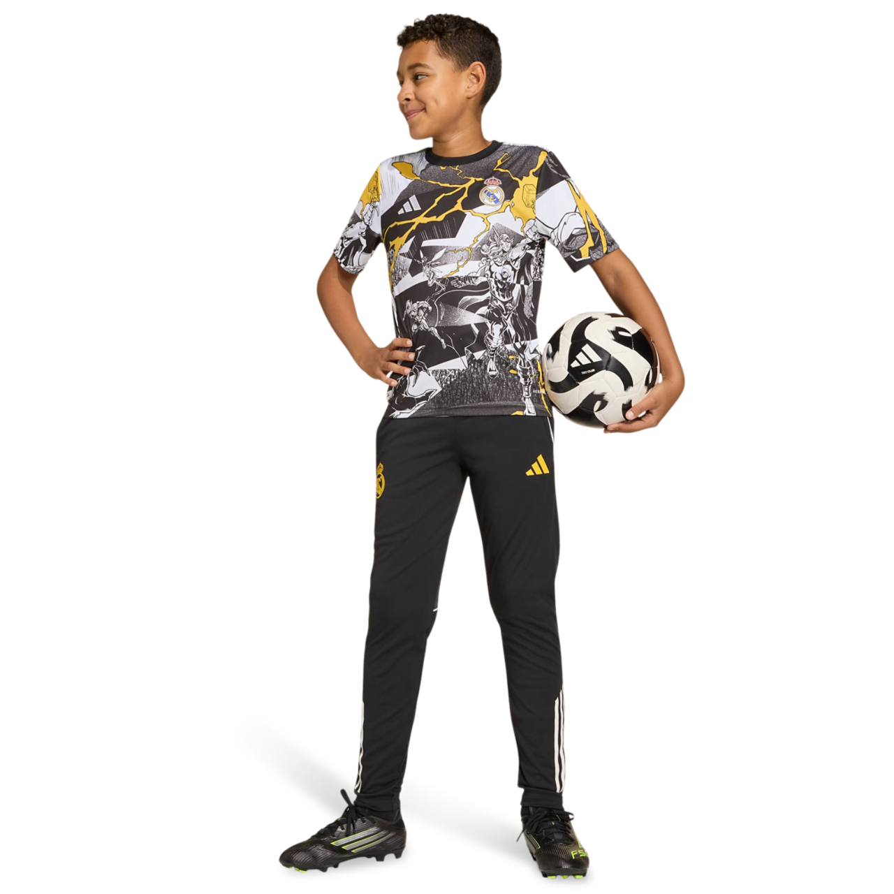 adidas Real Madrid Avengers 25/26 Prematch Shirt Imagen 2 de 6. Toque para abrir la galería de fotos.