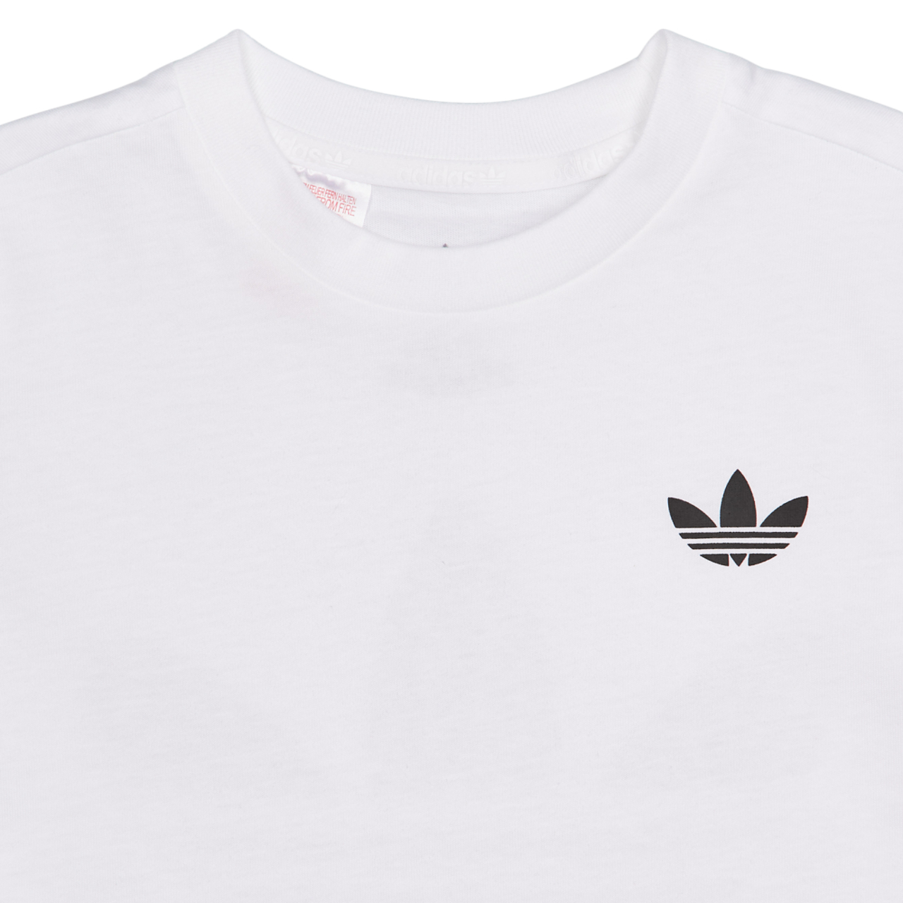 adidas Trefoil Gfx Imagen 3 de 3. Toque para abrir la galería de fotos.