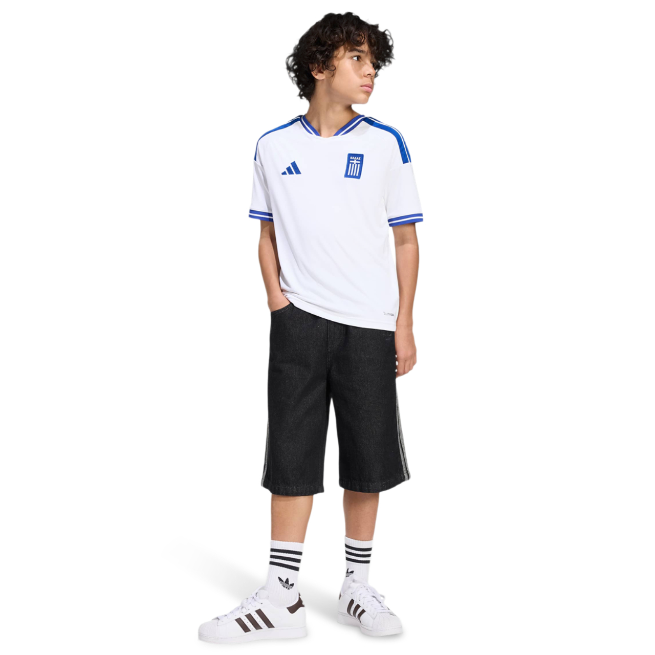 adidas Greece 26 Home Jersey Bild 2 von 4. Antippen, um die Fotogalerie zu öffnen.