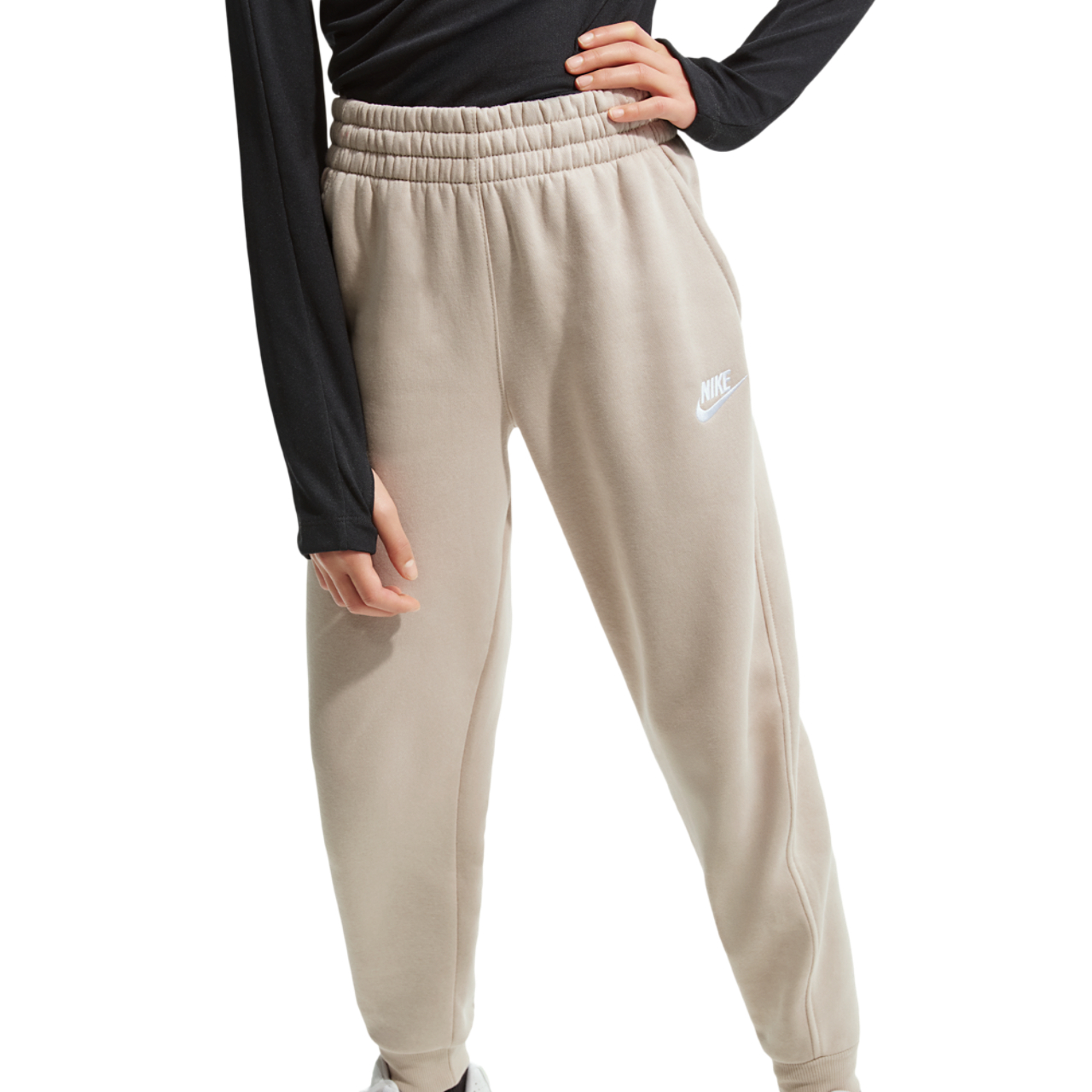 Nike Club Fleece Joggers Imagen 2 de 4. Toque para abrir la galería de fotos.