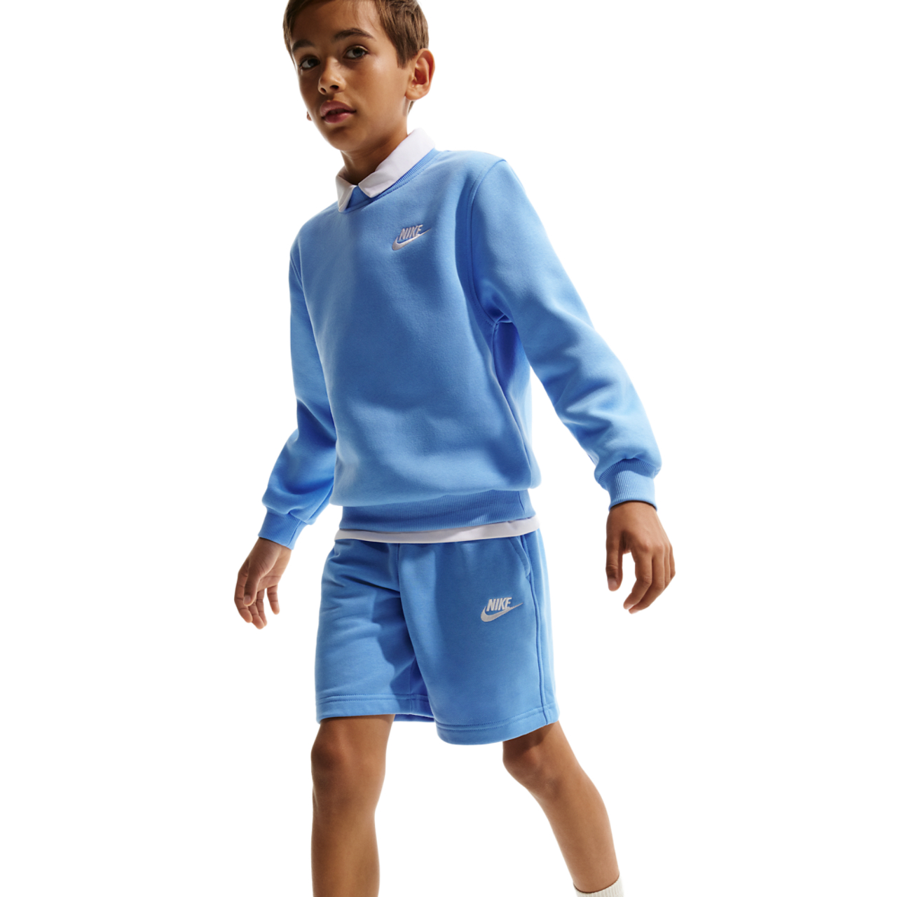 Nike Club Fleece French Terry Shorts Imagen 3 de 4. Toque para abrir la galería de fotos.