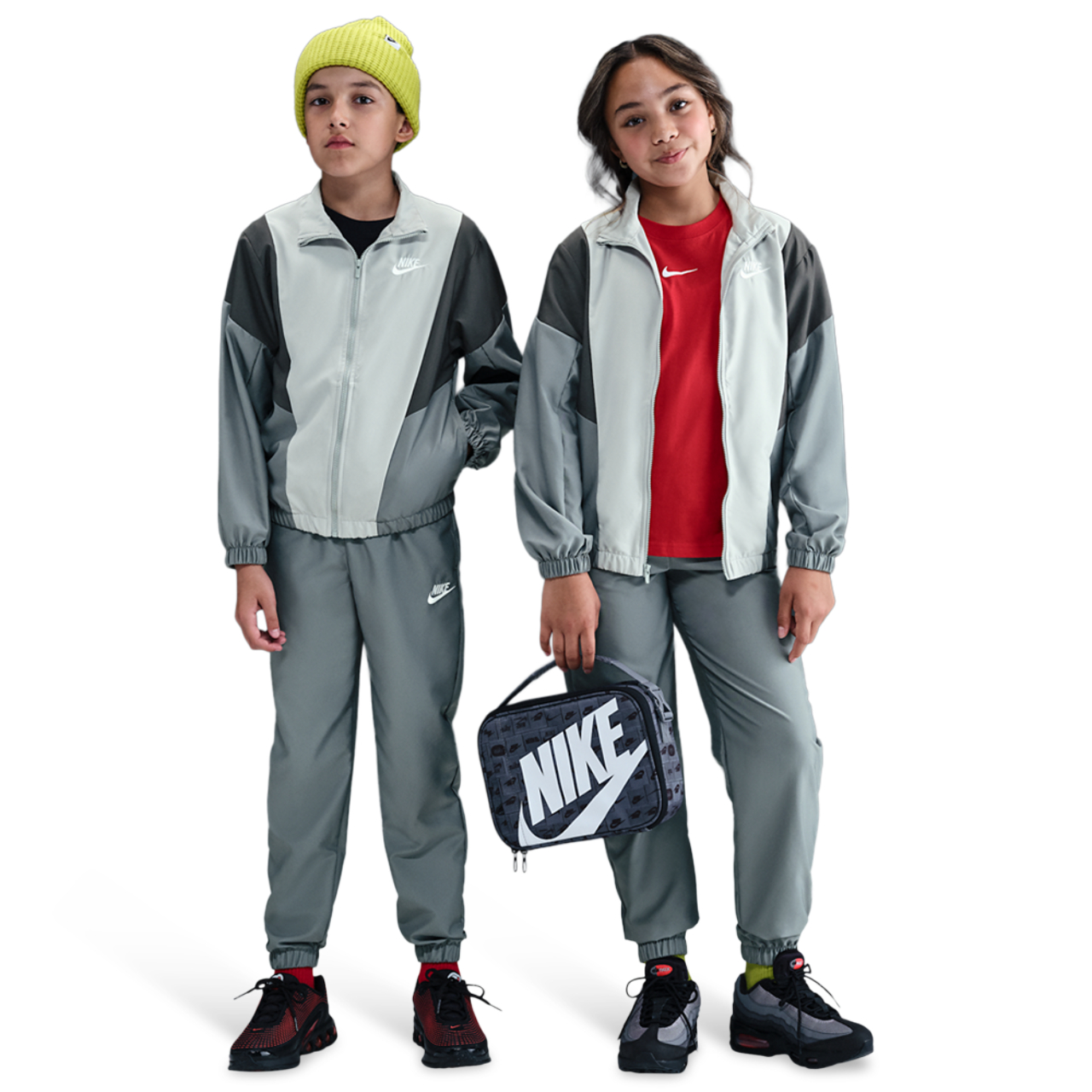 Nike Woven Tracksuit Image 1 sur 4. Appuyez pour ouvrir la galerie de photos.