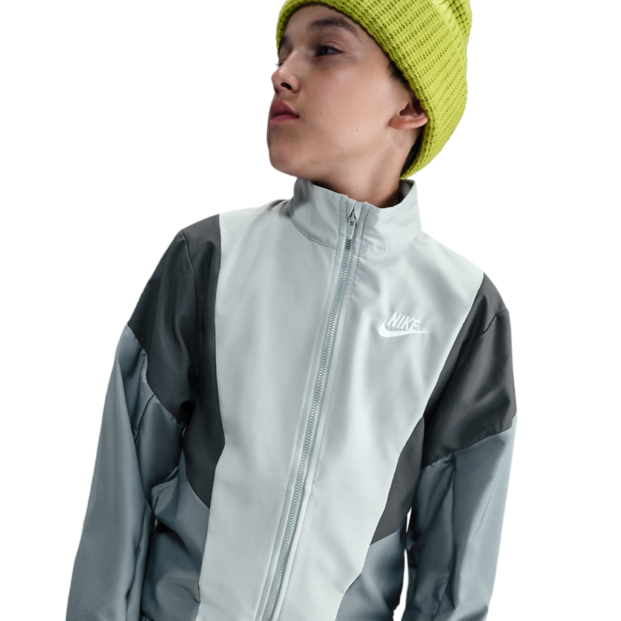 Nike Woven Tracksuit Image 2 sur 4. Appuyez pour ouvrir la galerie de photos.