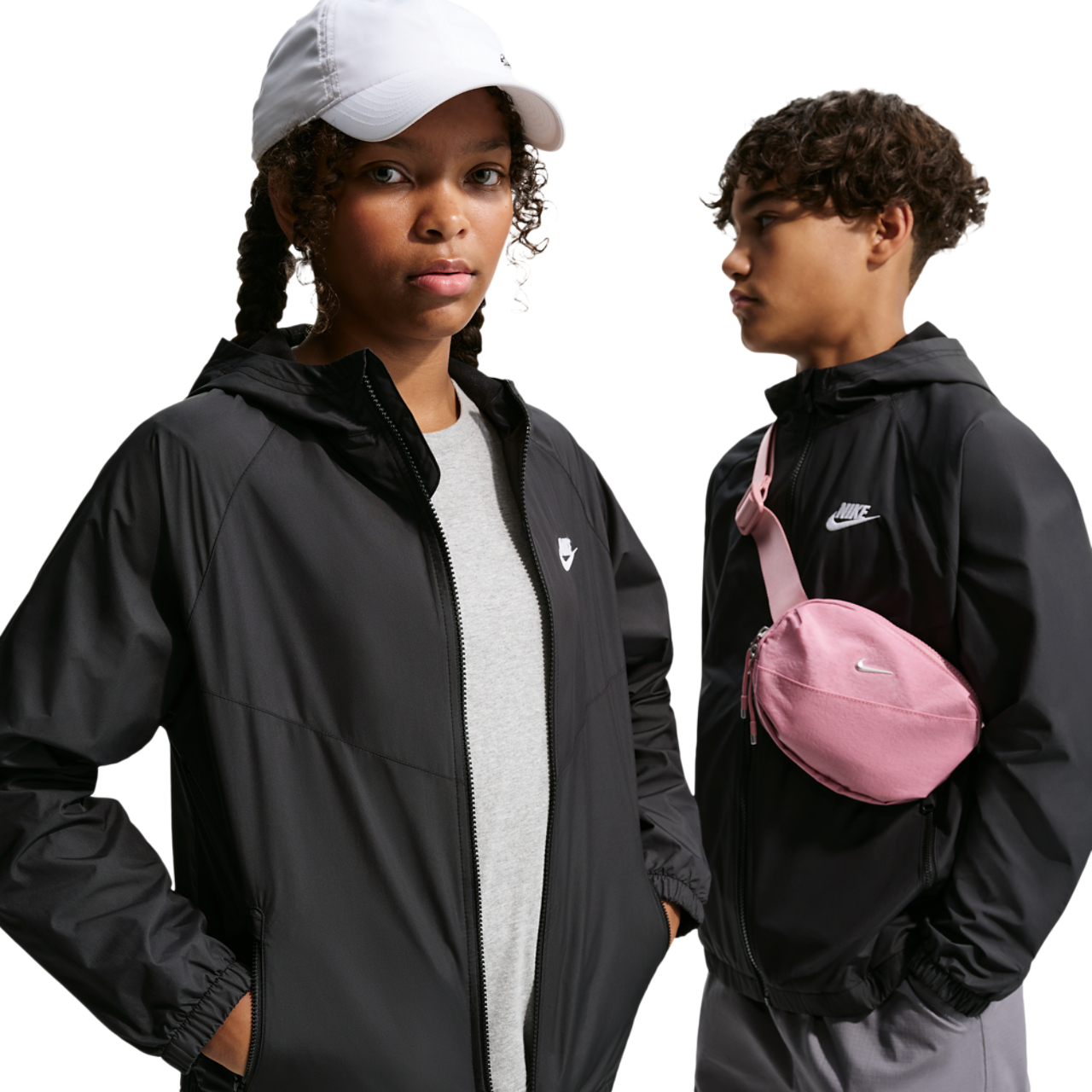Nike Windrunner Hooded Repel Jacket Image 1 sur 4. Appuyez pour ouvrir la galerie de photos.