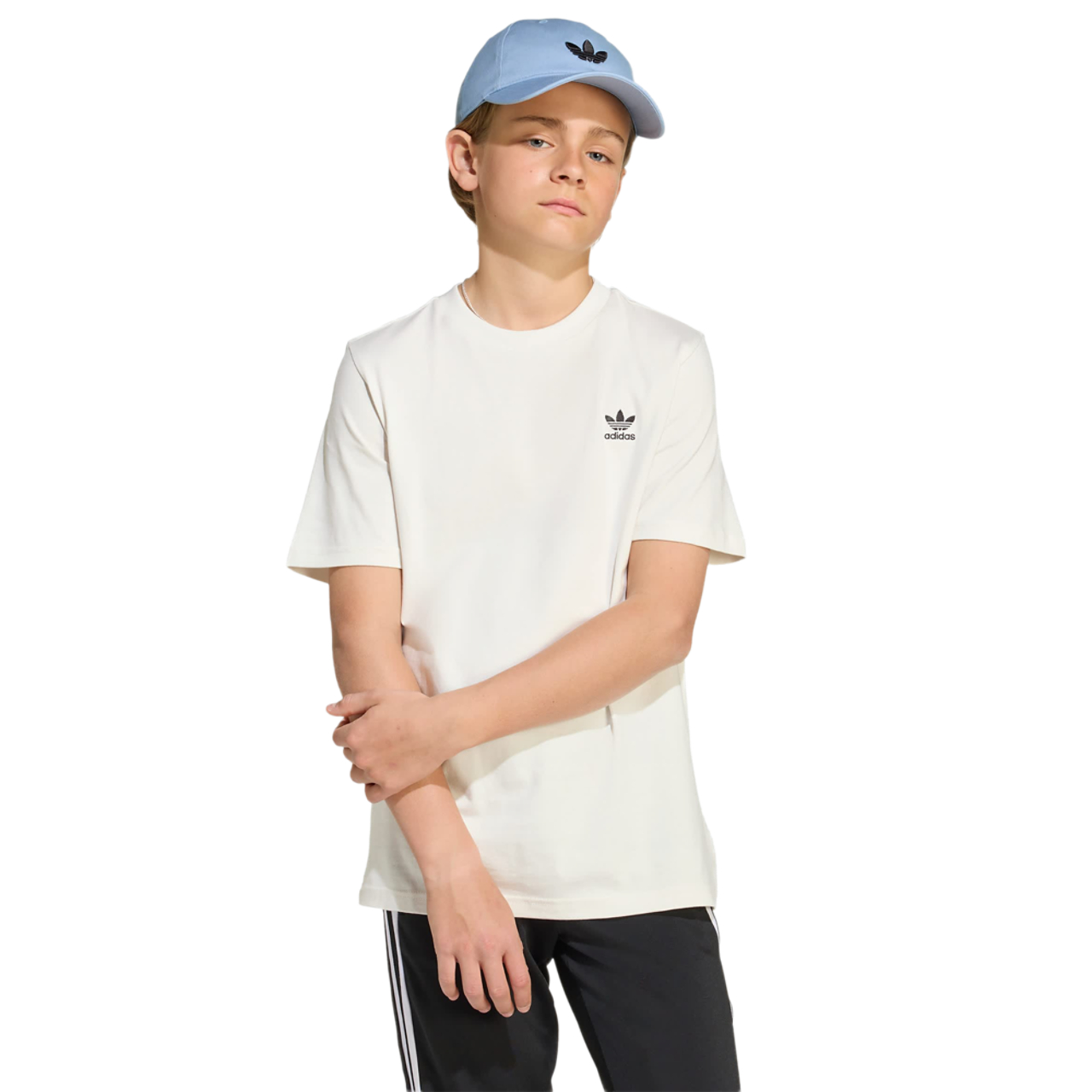 adidas T-shirt Bild 1 von 4. Antippen, um die Fotogalerie zu öffnen.