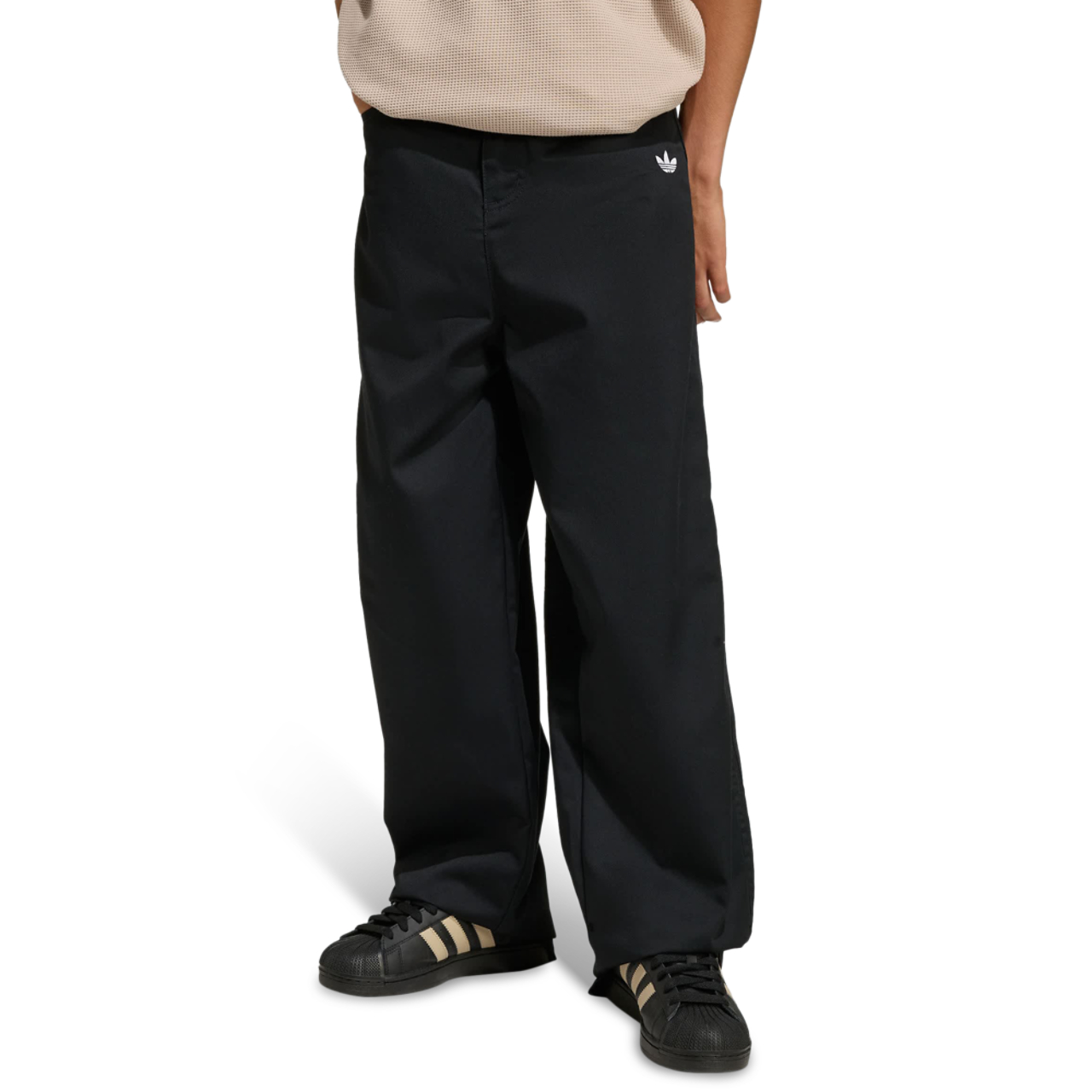 adidas Twill Trousers Immagine 1 di 4. Tocca per aprire la galleria fotografica.