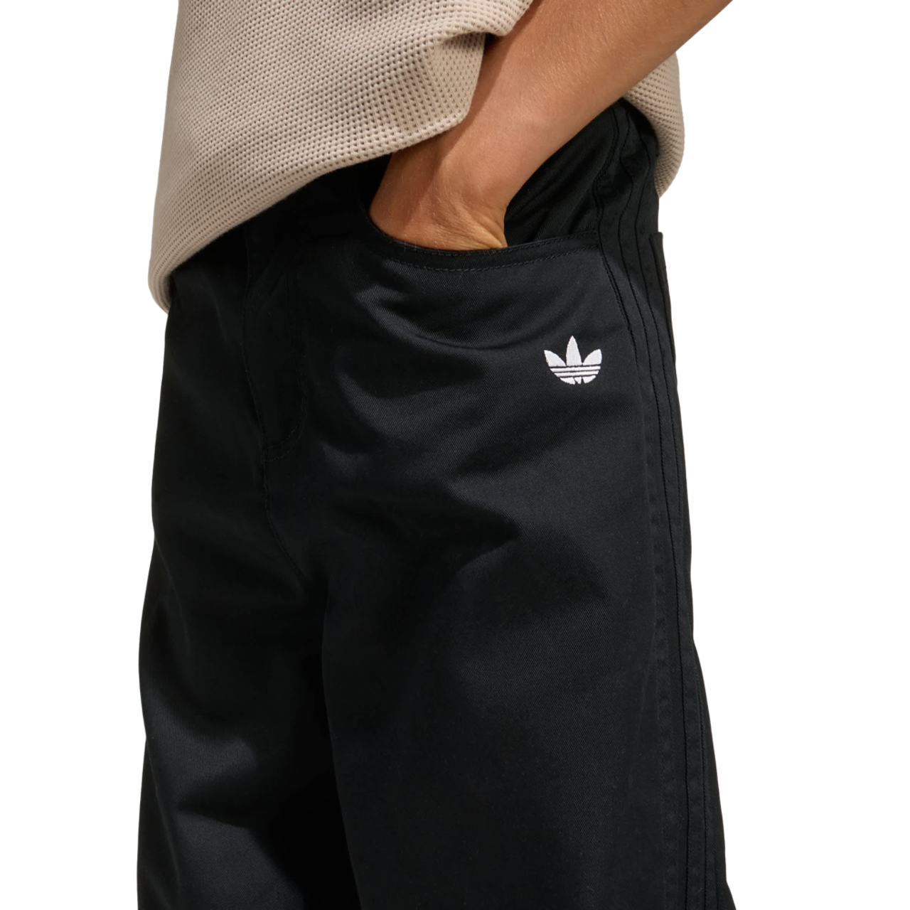adidas Twill Trousers Immagine 3 di 4. Tocca per aprire la galleria fotografica.