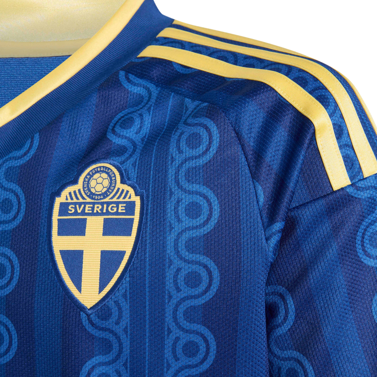 adidas Sweden 26 Away Jersey Bild 4 von 4. Antippen, um die Fotogalerie zu öffnen.