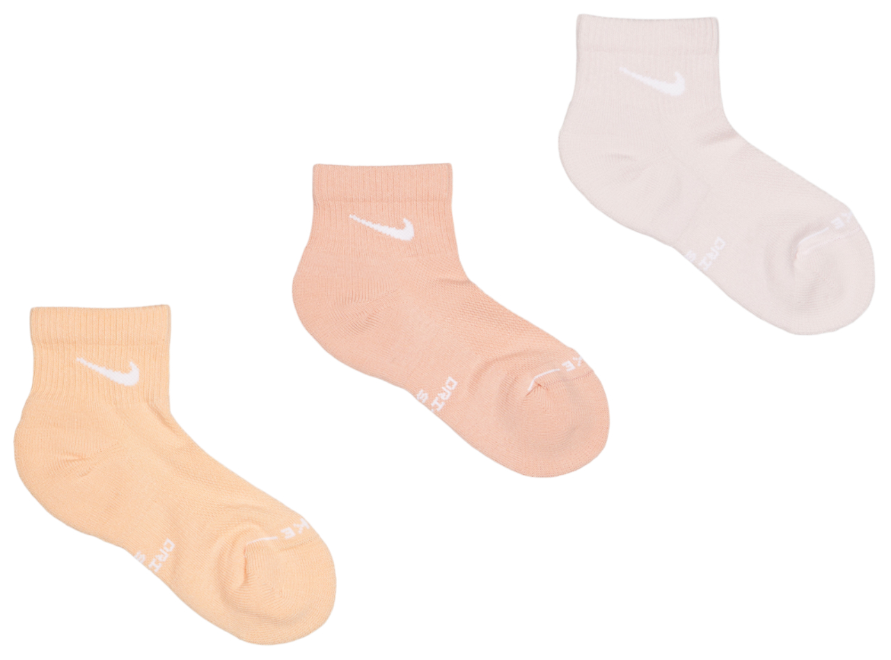 Nike Elevated Ankle 3 Pack Image 2 of 2. Tap to open photo gallery.