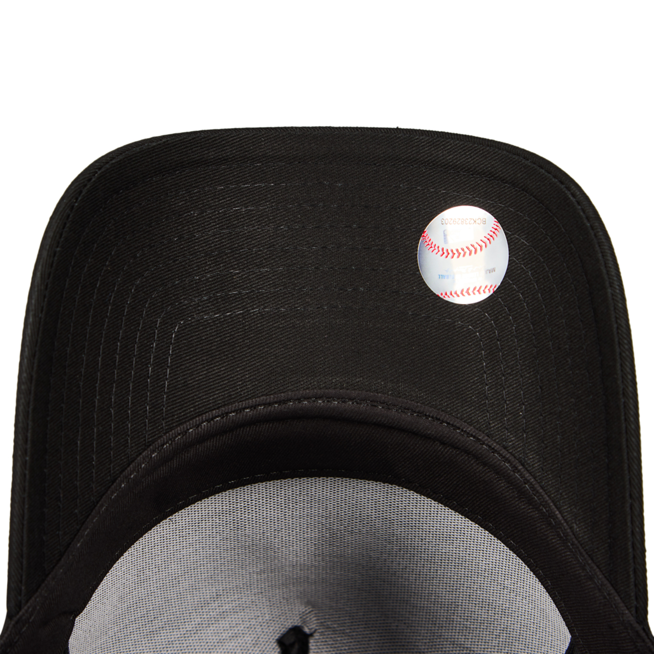 New Era E-Frame Closed Back MLB New York Yankees Image 5 of 5. Tap to open photo gallery.