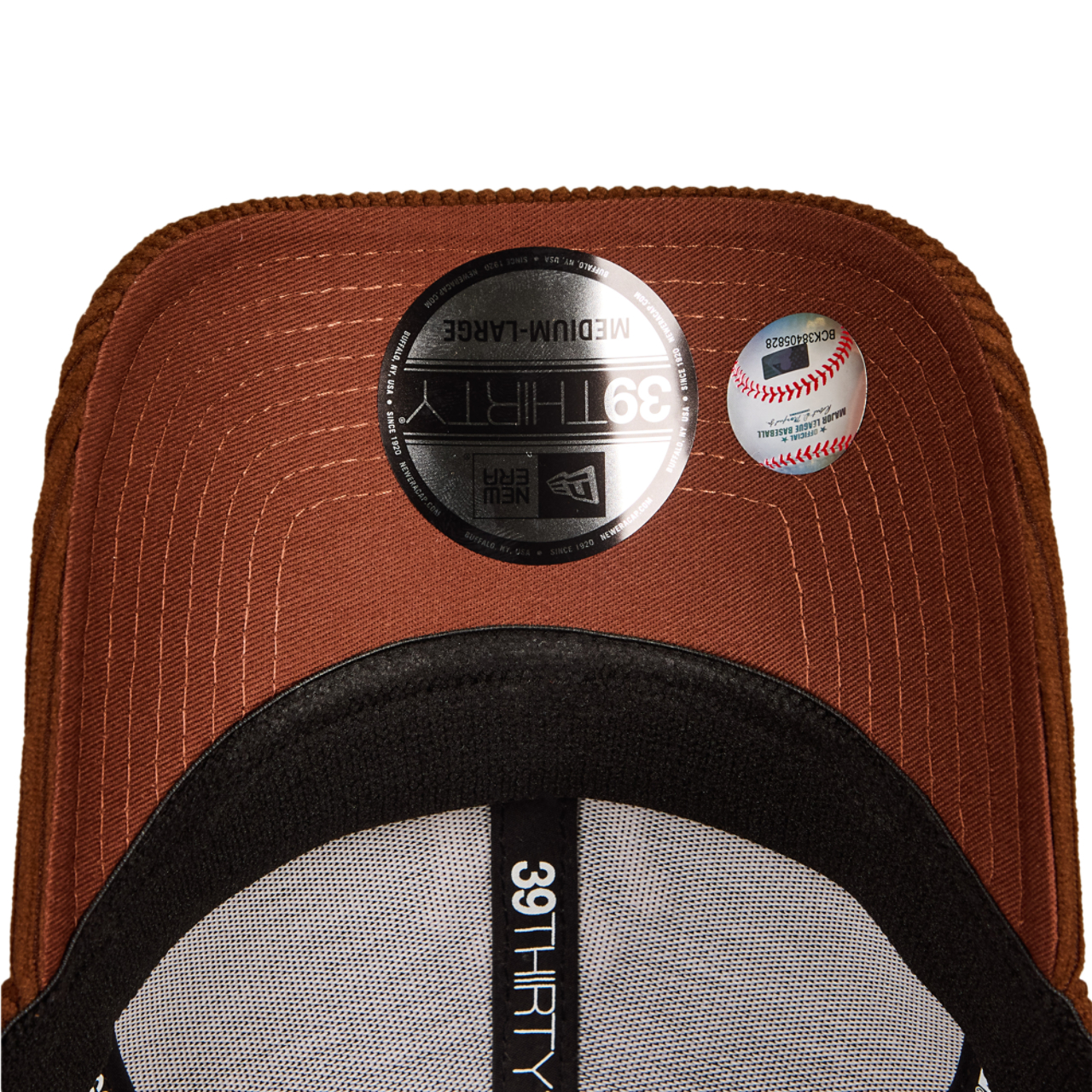New Era 39THIRTY MLB New York Yankees Image 5 of 5. Tap to open photo gallery.