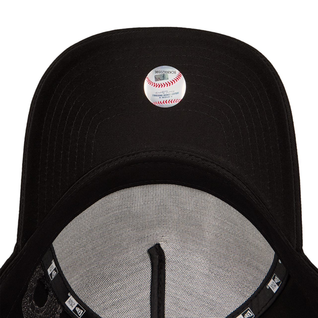 New Era E-Frame Closed Back MLB New York Yankees Afbeelding 5 van 5. Tik om de fotogalerij te openen..