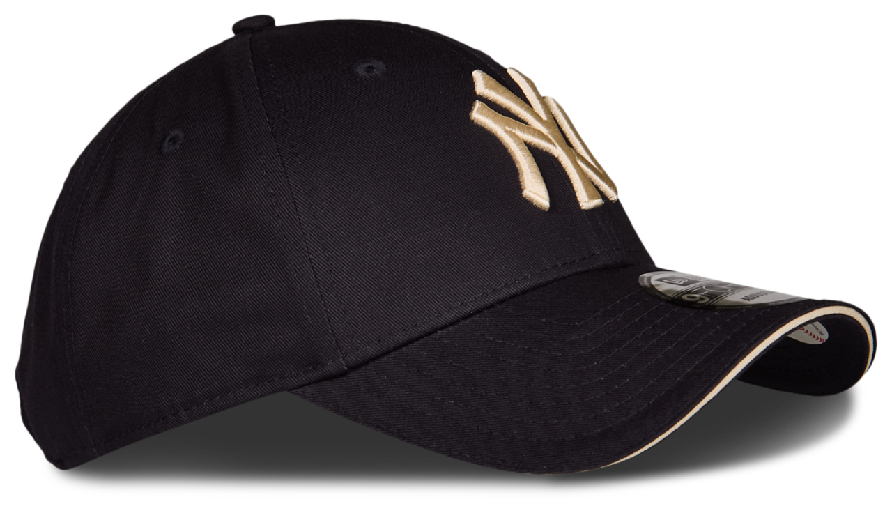 New Era 9FORTY MLB New York Yankees Image 3 of 5. Tap to open photo gallery.