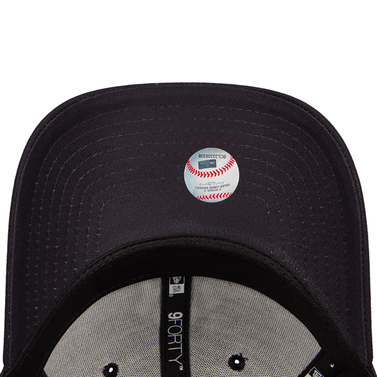 New Era 9FORTY MLB New York Yankees Image 5 of 5. Tap to open photo gallery.
