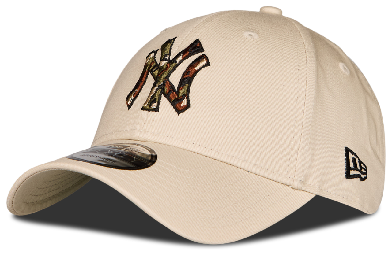 New Era 9FORTY MLB New York Yankees Image 1 of 5. Tap to open photo gallery.