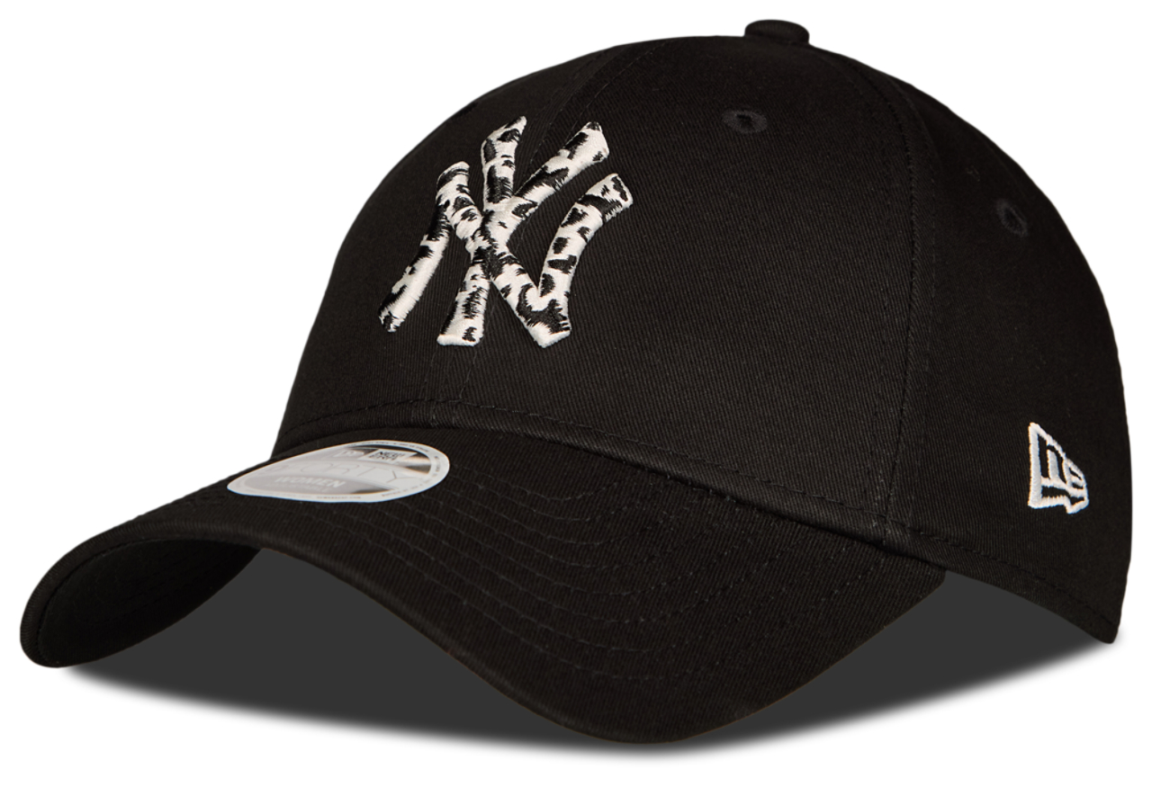 New Era 9FORTY MLB New York Yankees Image 1 of 5. Tap to open photo gallery.