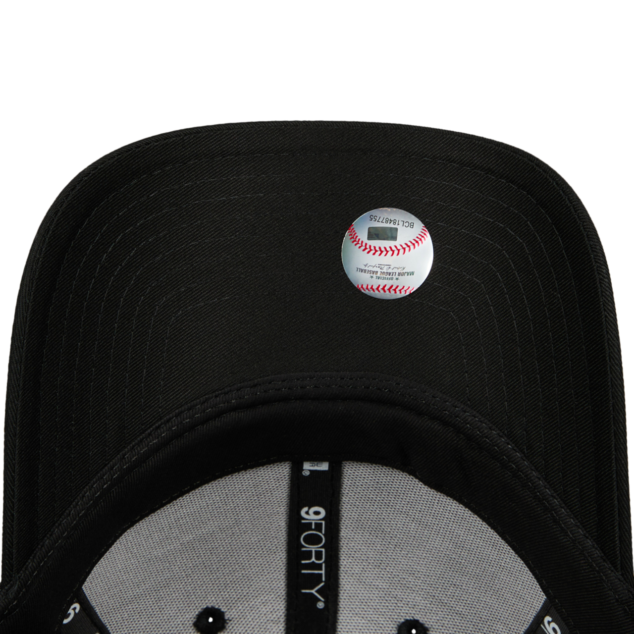 New Era 9FORTY MLB New York Yankees Imagen 5 de 5. Toque para abrir la galería de fotos.