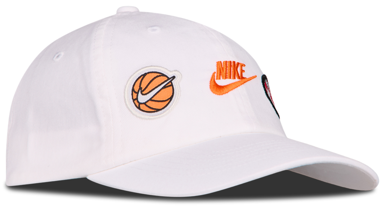 Nike Club Cap Image 3 sur 5. Appuyez pour ouvrir la galerie de photos.