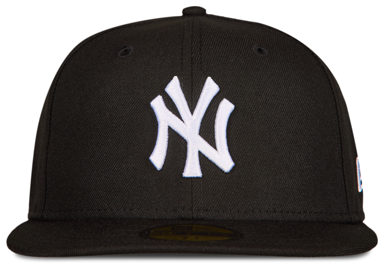 New Era 59FIFTY New York Yankees Fitted Cap Image 2 of 5. Tap to open photo gallery.