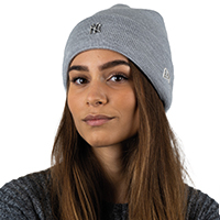 New Era Silver Logo Beanie Afbeelding 6 van 8. Tik om de fotogalerij te openen..