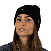New Era Silver Logo Beanie Afbeelding 8 van 8. Tik om de fotogalerij te openen..