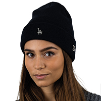 New Era Silver Logo Beanie Imagen 8 de 8. Toque para abrir la galería de fotos.