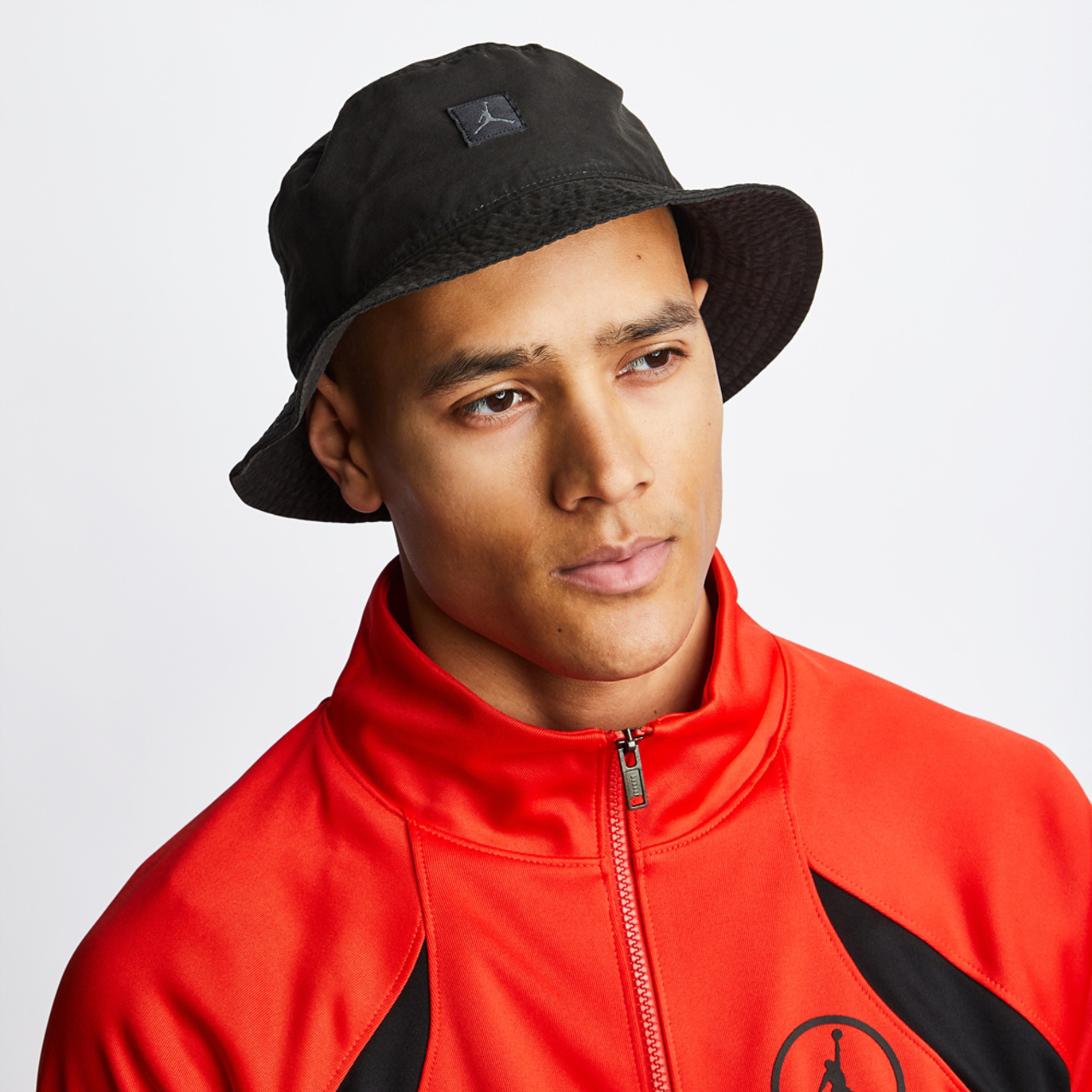 Nike Bucket Hat Image 5 of 6. Tap to open photo gallery.