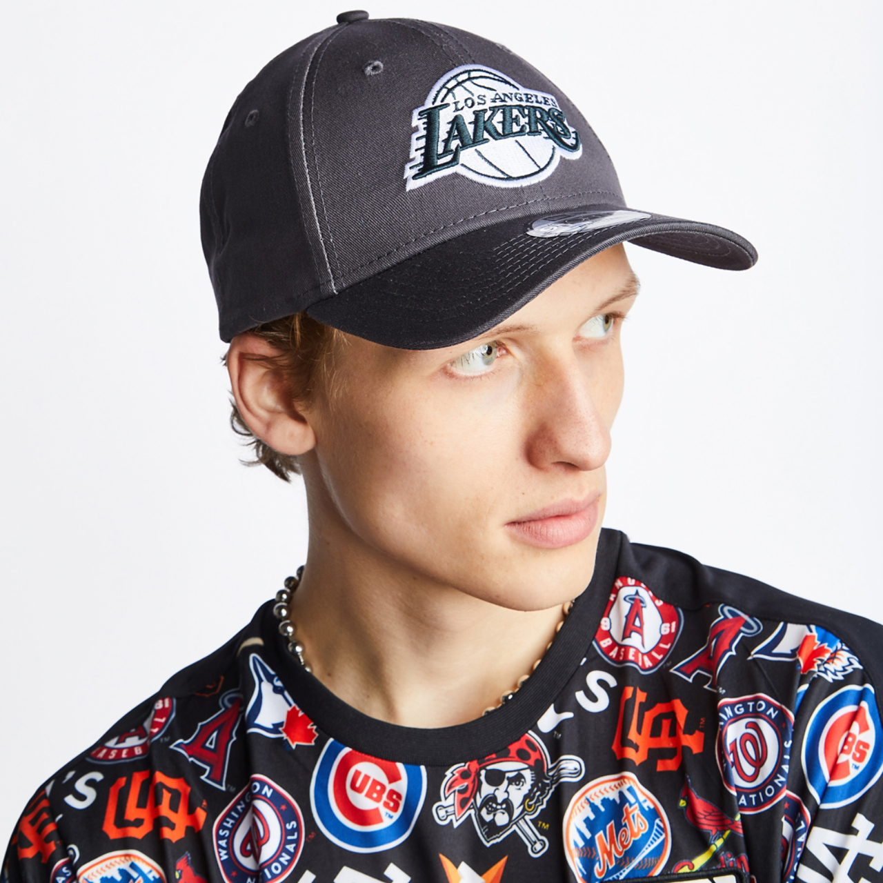 New Era 9Forty Grayscale Lakers Image 6 of 7. Tap to open photo gallery.