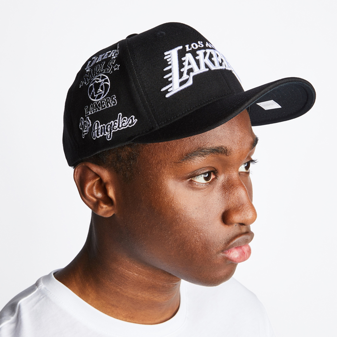 Mitchell & Ness Logo Blast Image 5 of 5. Tap to open photo gallery.