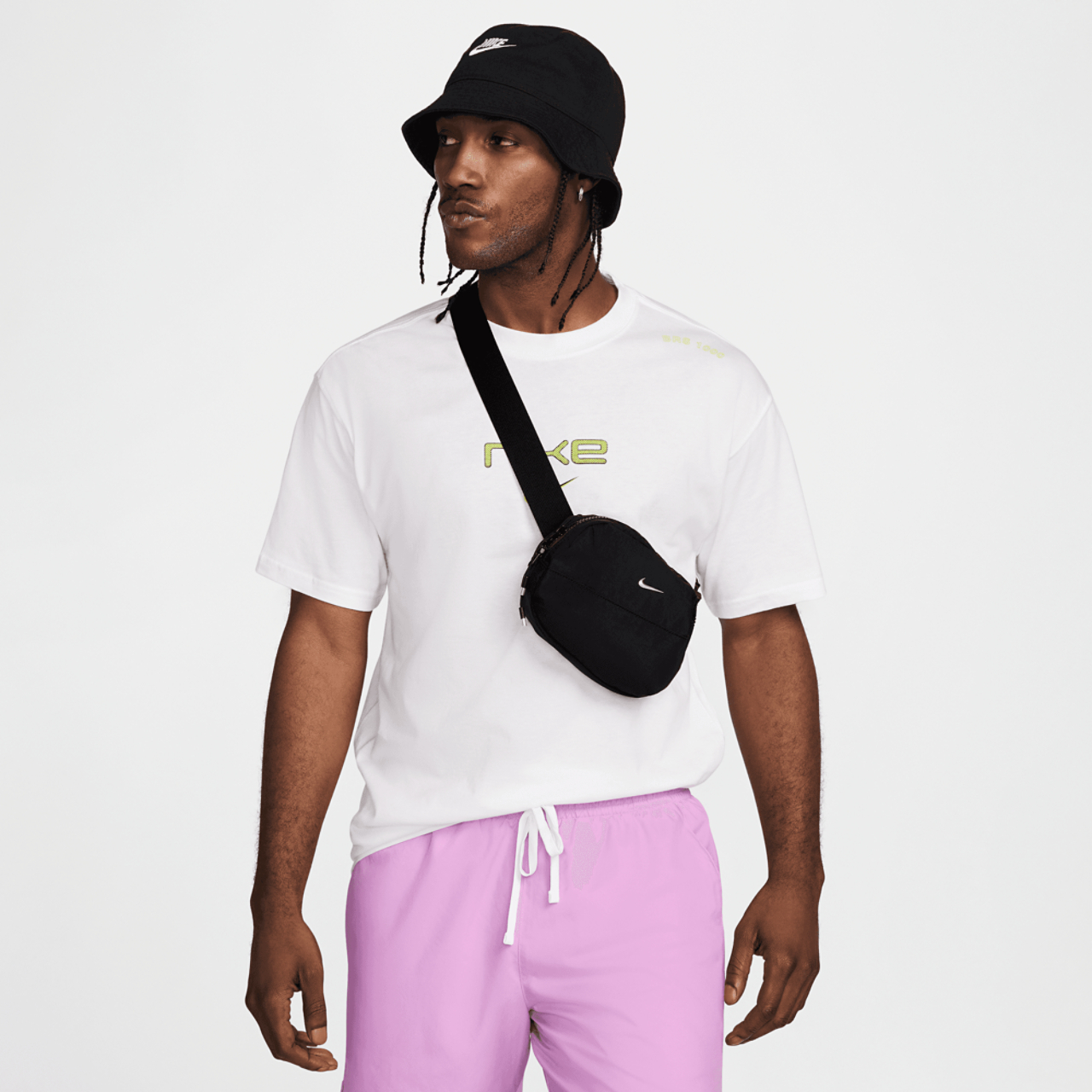 Nike Waist Pack Bild 4 von 5. Antippen, um die Fotogalerie zu öffnen.