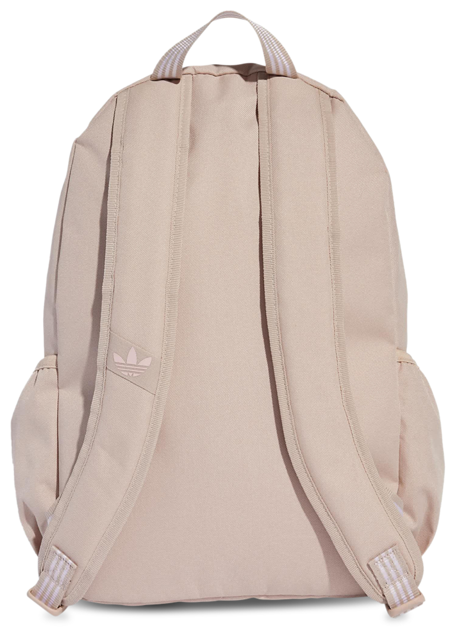 adidas Adicolor Classic Backpack Imagen 2 de 4. Toque para abrir la galería de fotos.