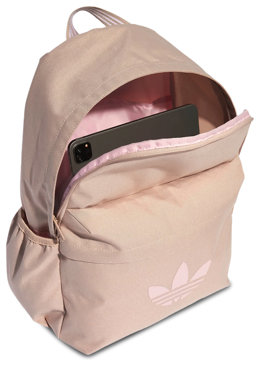 adidas Adicolor Classic Backpack Imagen 3 de 4. Toque para abrir la galería de fotos.
