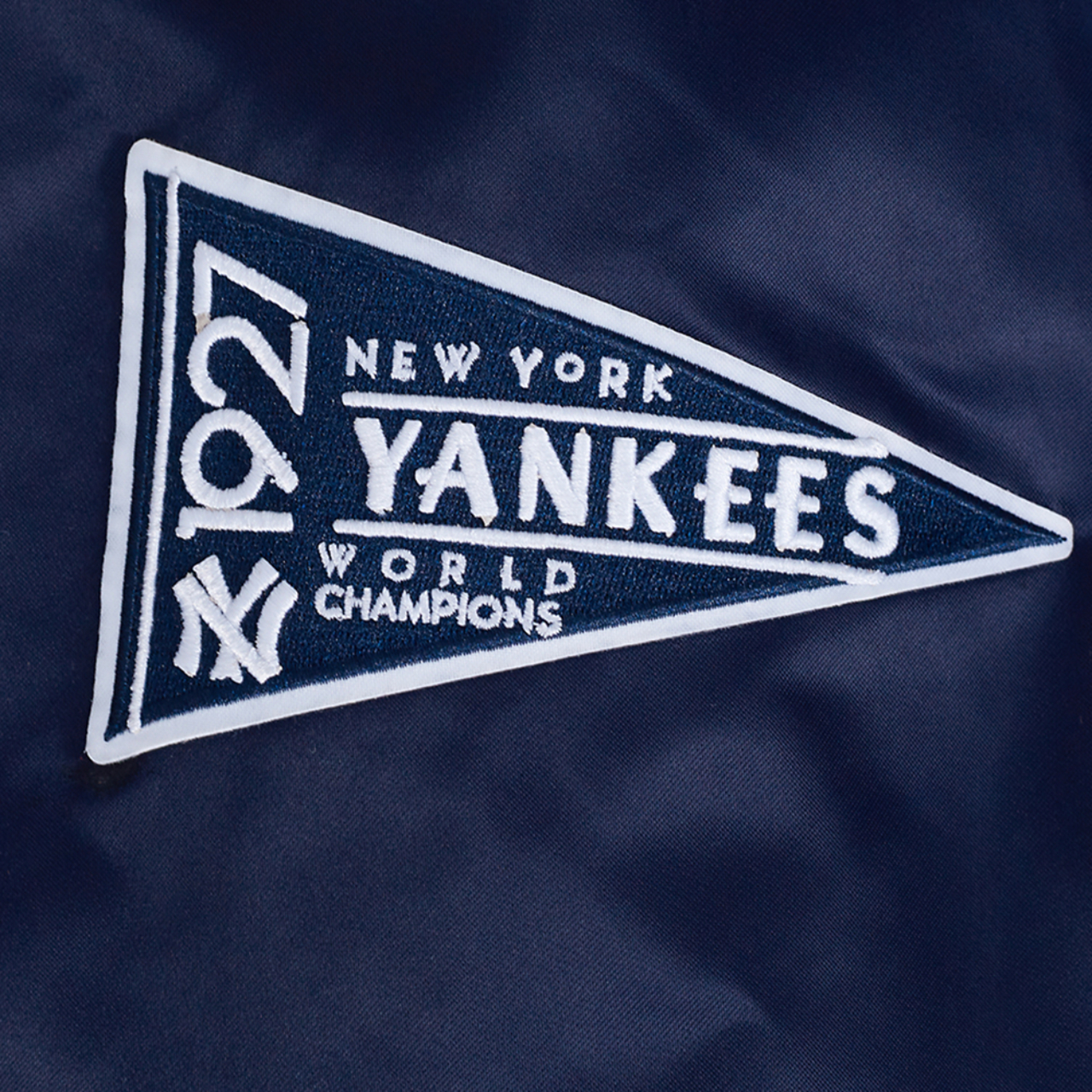 Pro Standard NEW YORK YANKEES SATIN JACKET Image 7 of 8. Tap to open photo gallery.